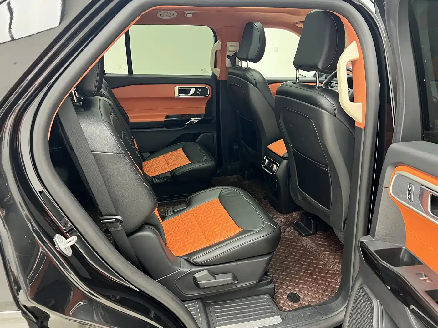 Ford Explorer 2021 2020 EcoBoost 285 RWD Trend Edition 6-Seater