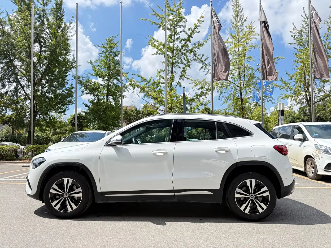 Mercedes-Benz GLA 2024 2024 GLA 200