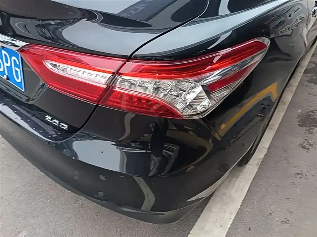 Toyota Camry 2021 2.0G Luxury Edition фото 8