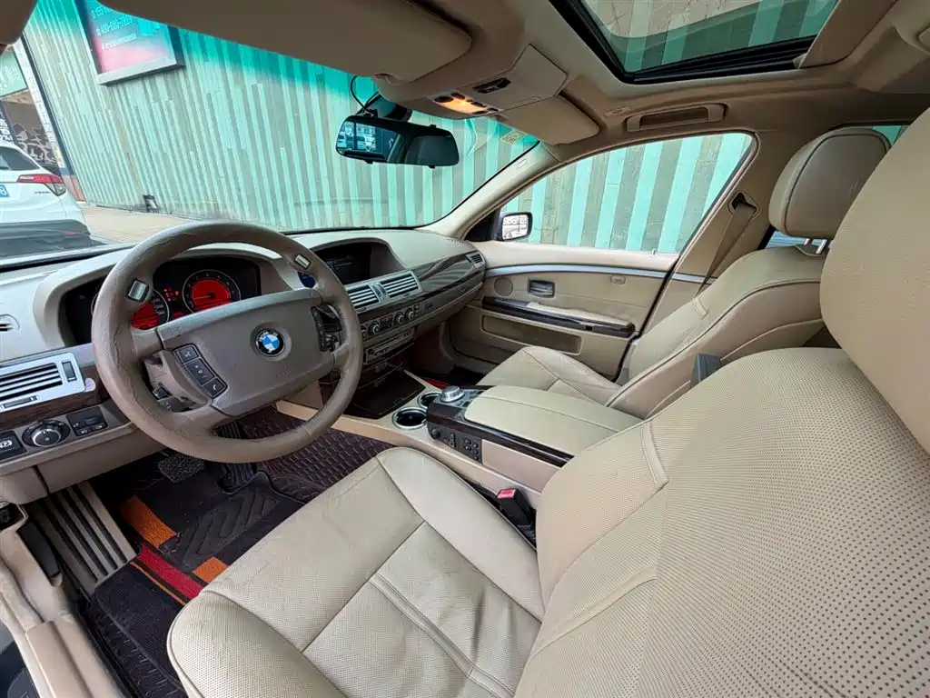 BMW 7 Series 2008 Model 730Li Classic Edition фото 3