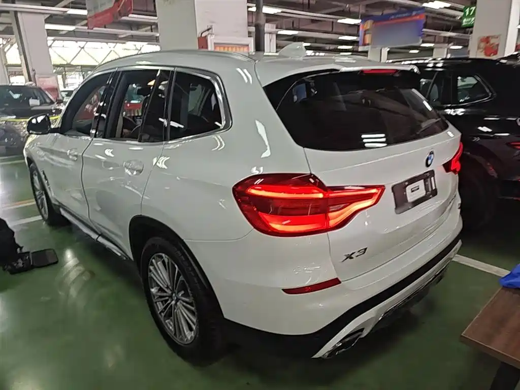 BMW X3 2018 xDrive28i Luxury Package China VI фото 5