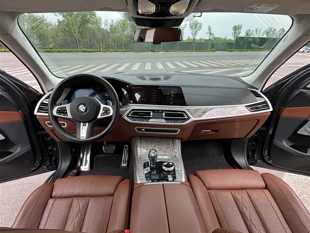 BMW X7 2021 Facelift xDrive40i Executive M Sport Package фото 10