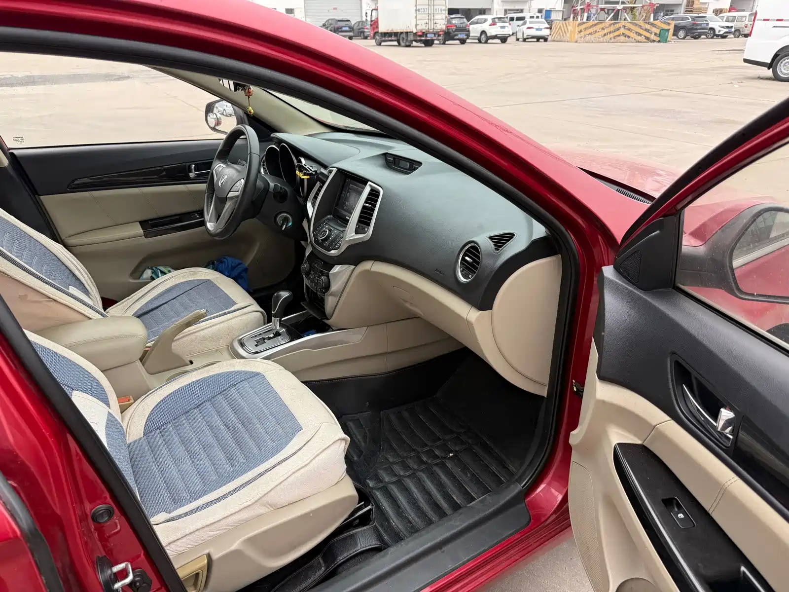 صورة 10 - Changan Eado