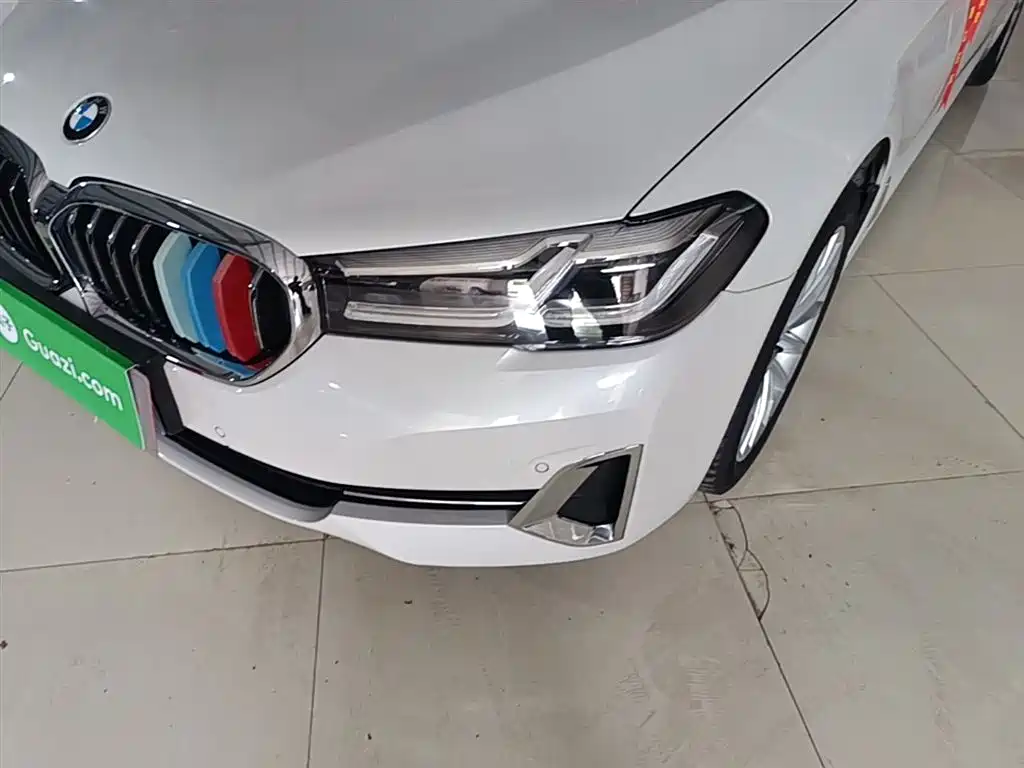 BMW 5 Series 2022 Model Second Facelift 525Li Luxury Package фото 24