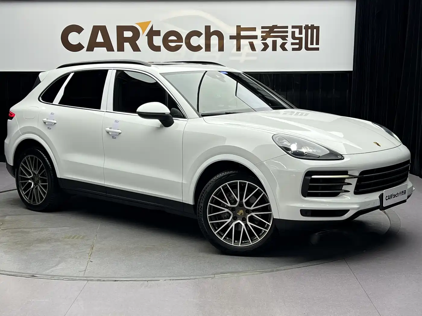 Porsche Cayenne 2019 Cayenne 3.0T фото 2