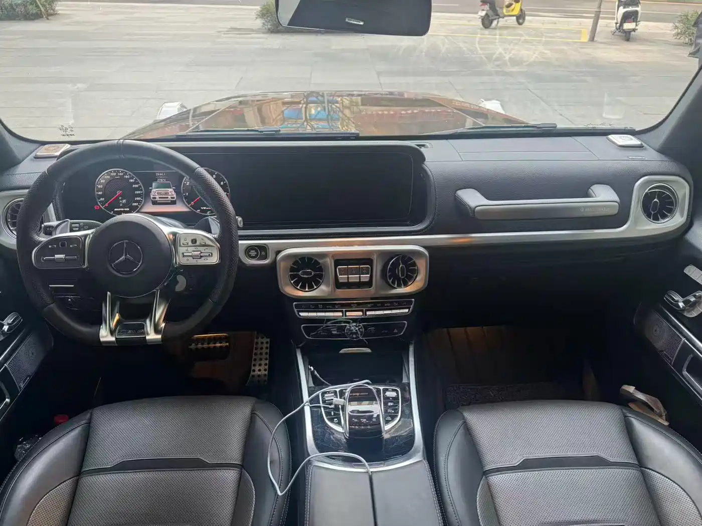 Mercedes-Benz G-Class AMG 2022 AMG G 63 фото 5