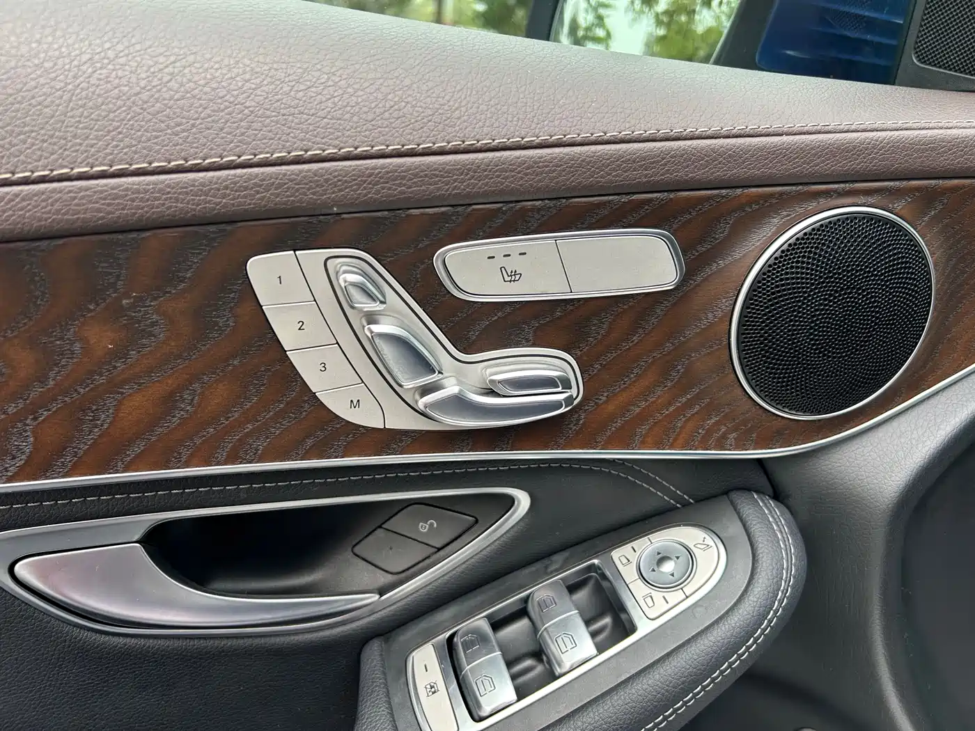 Mercedes-Benz GLC 2017 GLC 300 4MATIC Dynamic фото 18