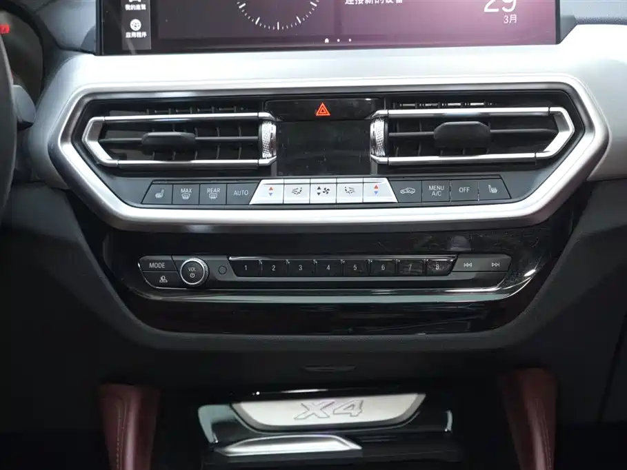 BMW X4 2022 xDrive 30i M Sport Package фото 22