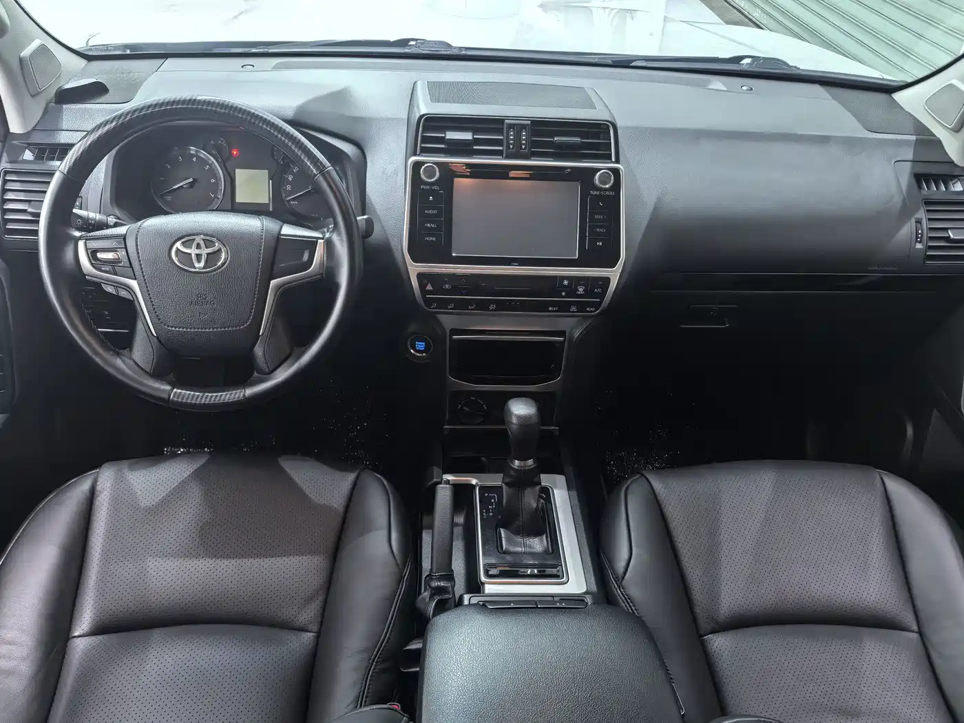 Toyota Prado 2018 3.5L Auto SX фото 5