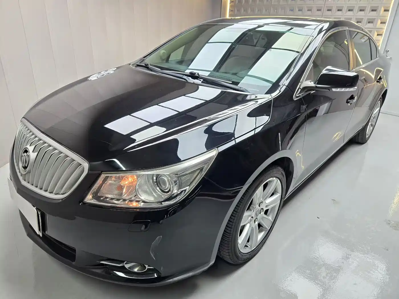 Buick LaCrosse 2012 2.4L SIDI Premium Edition