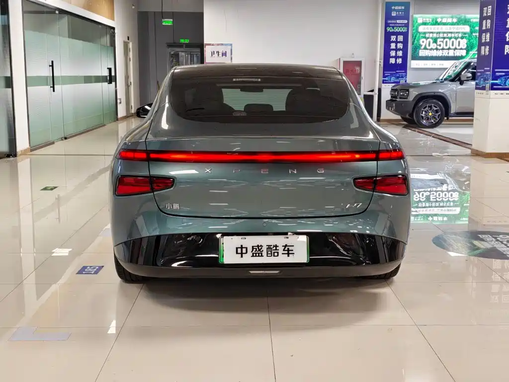 Фото 6 - XPeng P7