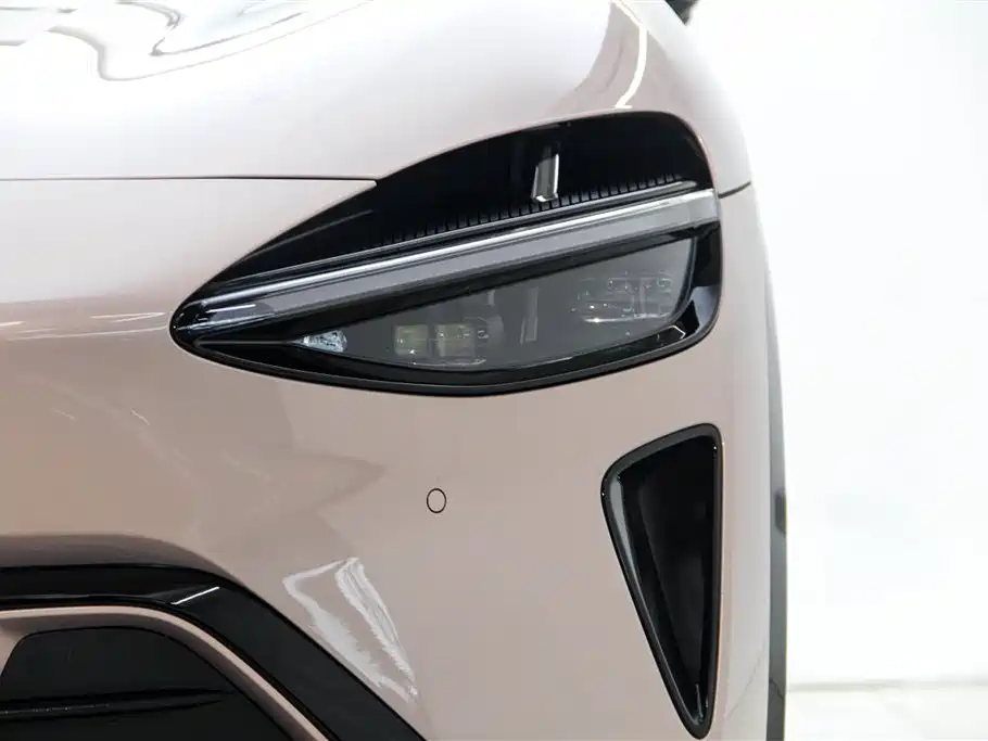 Xiaomi Auto Xiaomi YU7 2025 Ultra Long Range High Performance AWD Max Edition фото 10