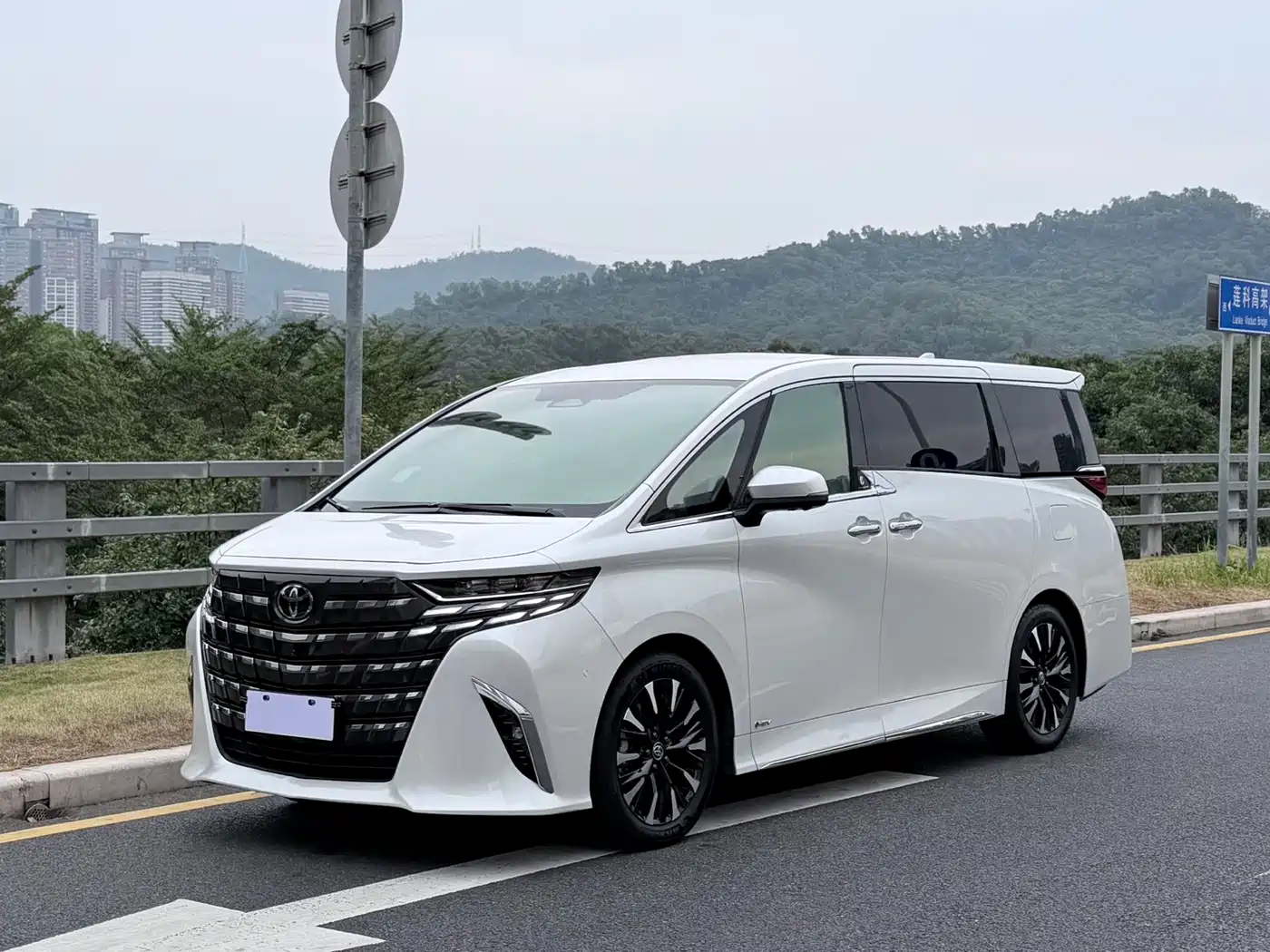 Toyota Alphard 2024 Hybrid 2.5L Prestige Edition