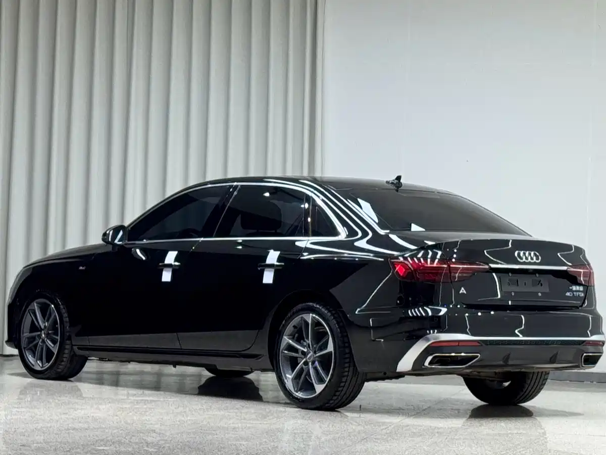 Audi A4L 2020 40 TFSI Fashion Dynamic Edition фото 4