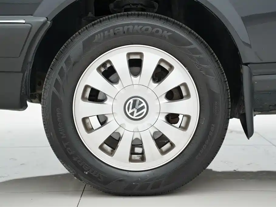 Volkswagen Santana Classic 2007 Model 1.8L Scenic Edition фото 31