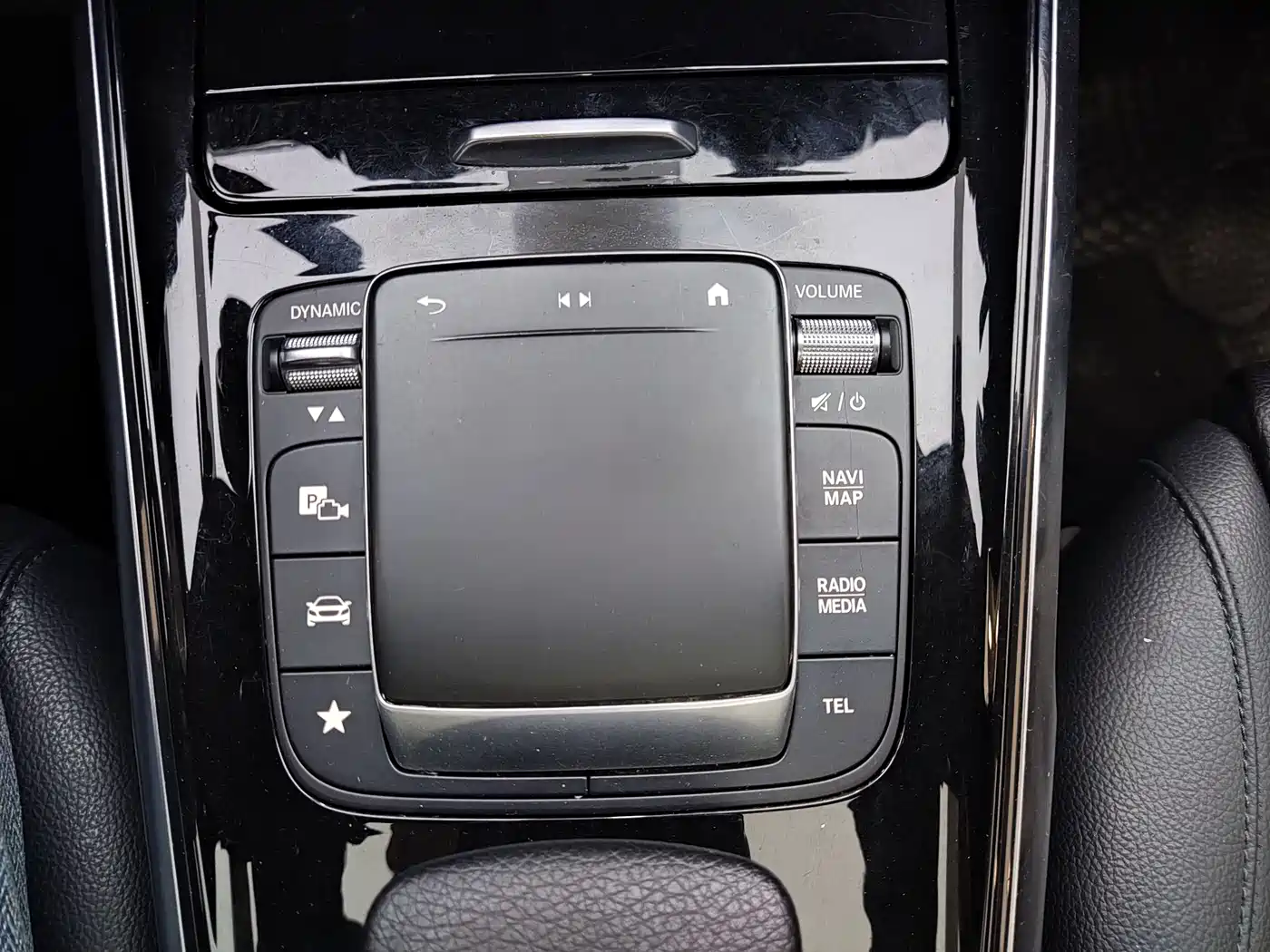 Mercedes-Benz GLB 2021 GLB 180 Style фото 16
