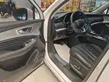 Фото 16 - Roewe RX5 MAX