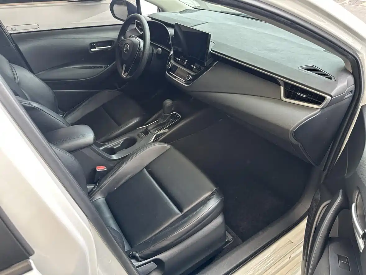 Toyota Levin 2023 Smart Hybrid 1.8L Luxury фото 15