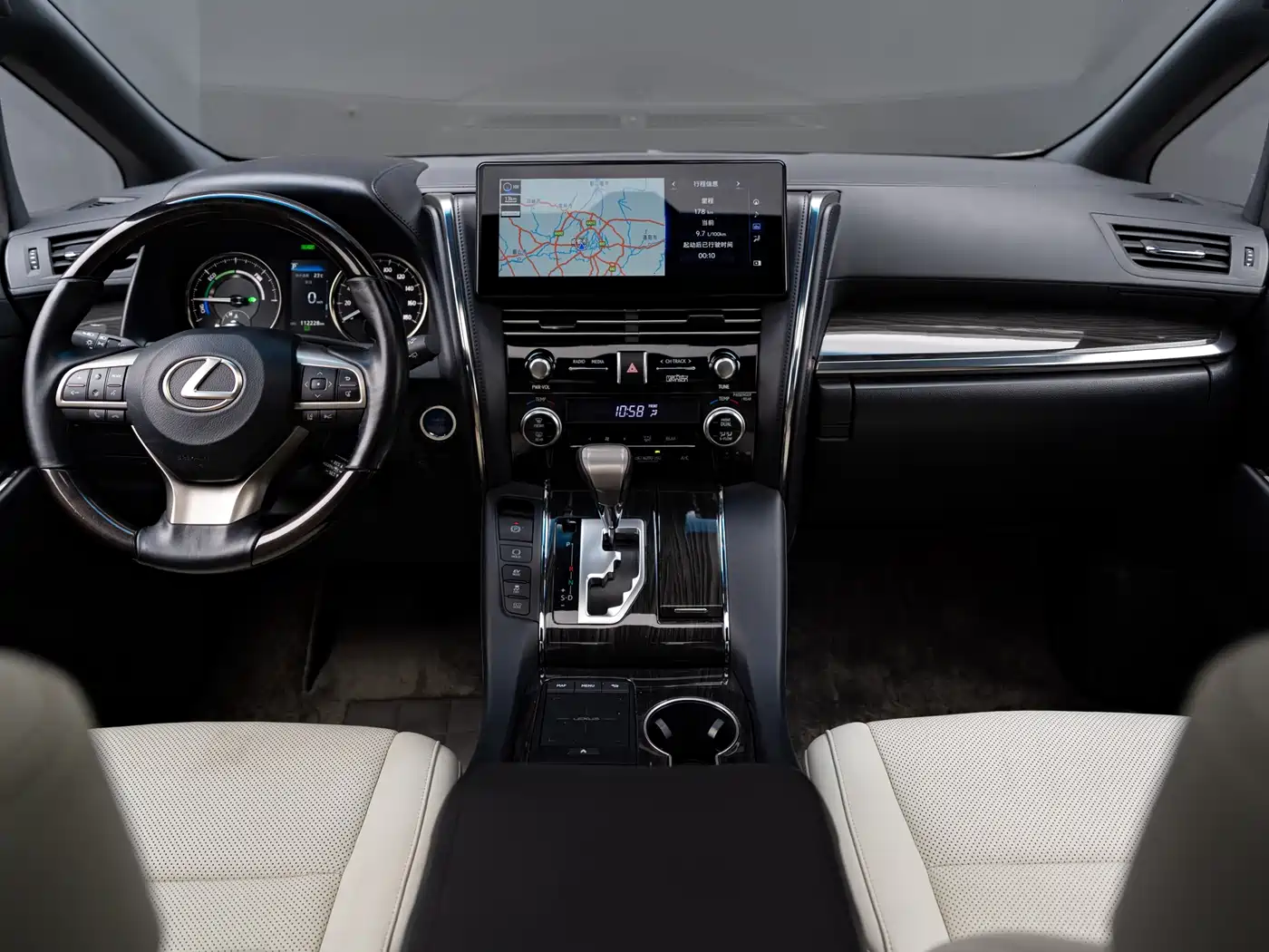 Lexus LM 2020 300h 4-Seat Imperial Edition фото 8
