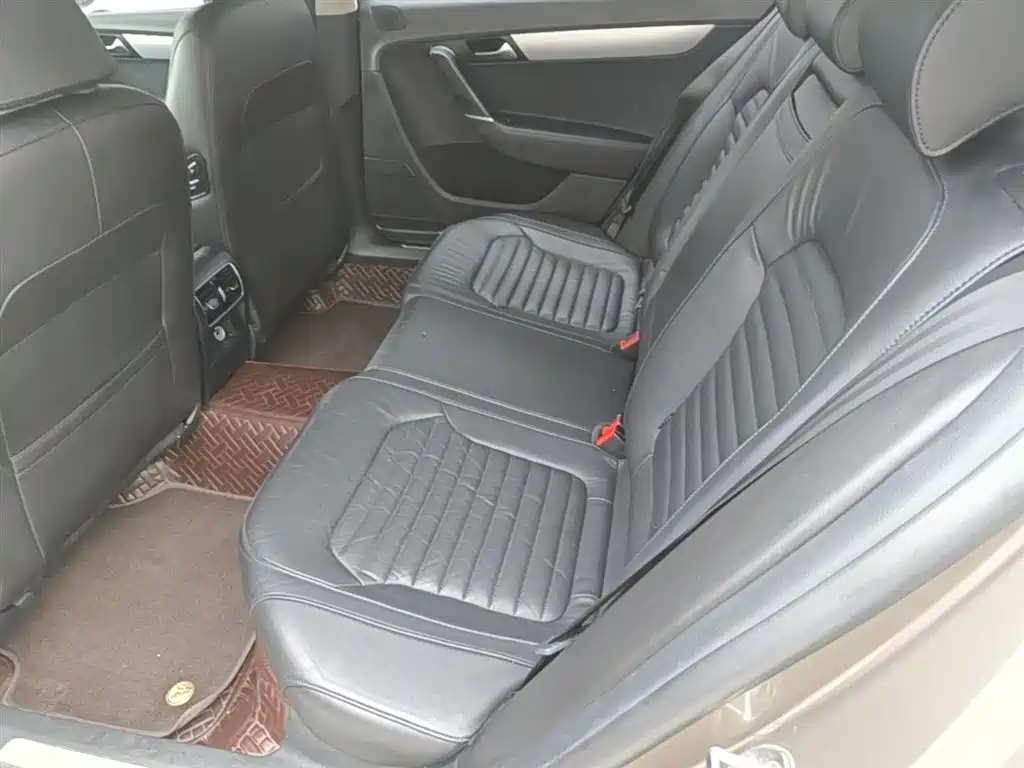 Volkswagen Magotan 2016 1.8TSI Smart Leading фото 17
