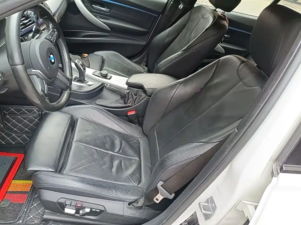 BMW 3 Series 2018 320i M Sport Package фото 15