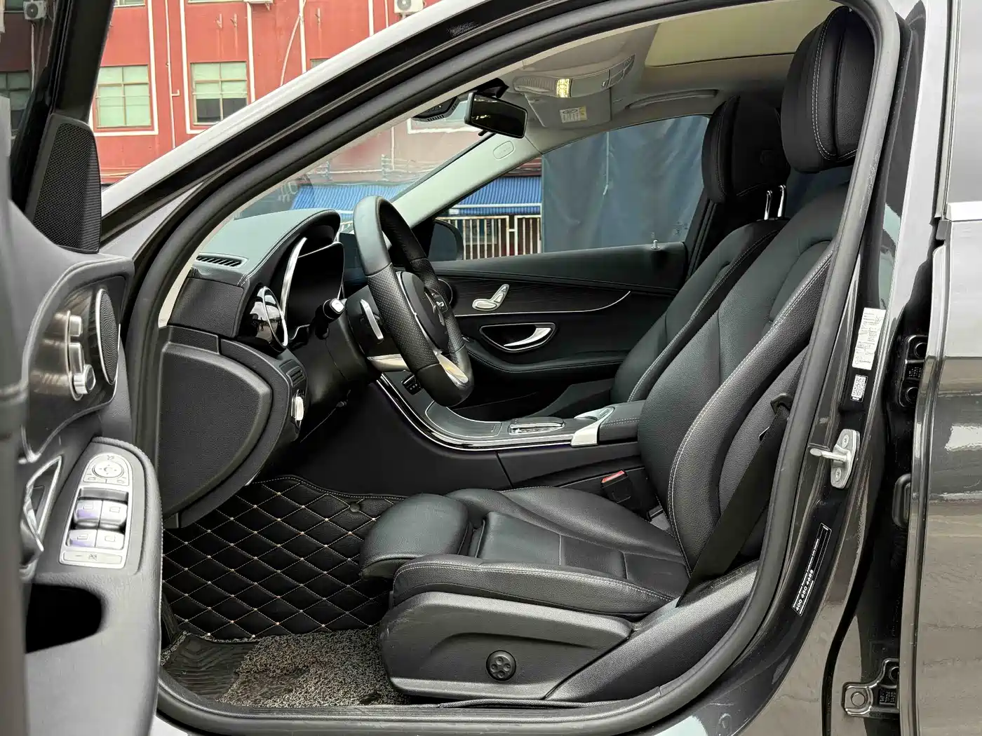 MERCEDES-BENZ C CLASS