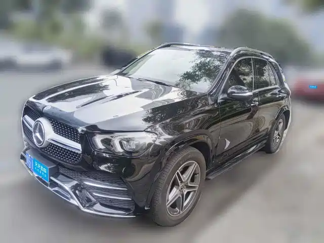 Mercedes-Benz GLE 2021 GLE 450 4MATIC Fashion — фото 1