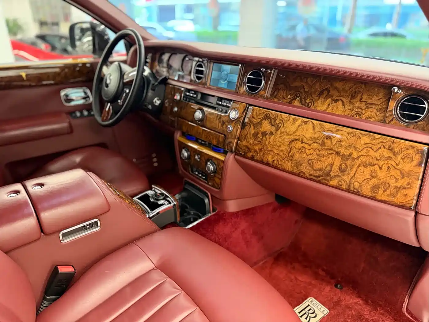 Rolls-Royce Phantom 2013 2006 6.7L Extended Wheelbase EWB