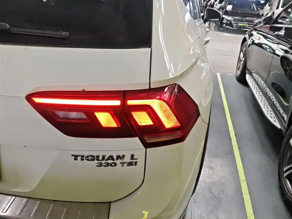 Volkswagen Tiguan L 2020 330TSI Auto 2WD Panorama Comfort China VI фото 8