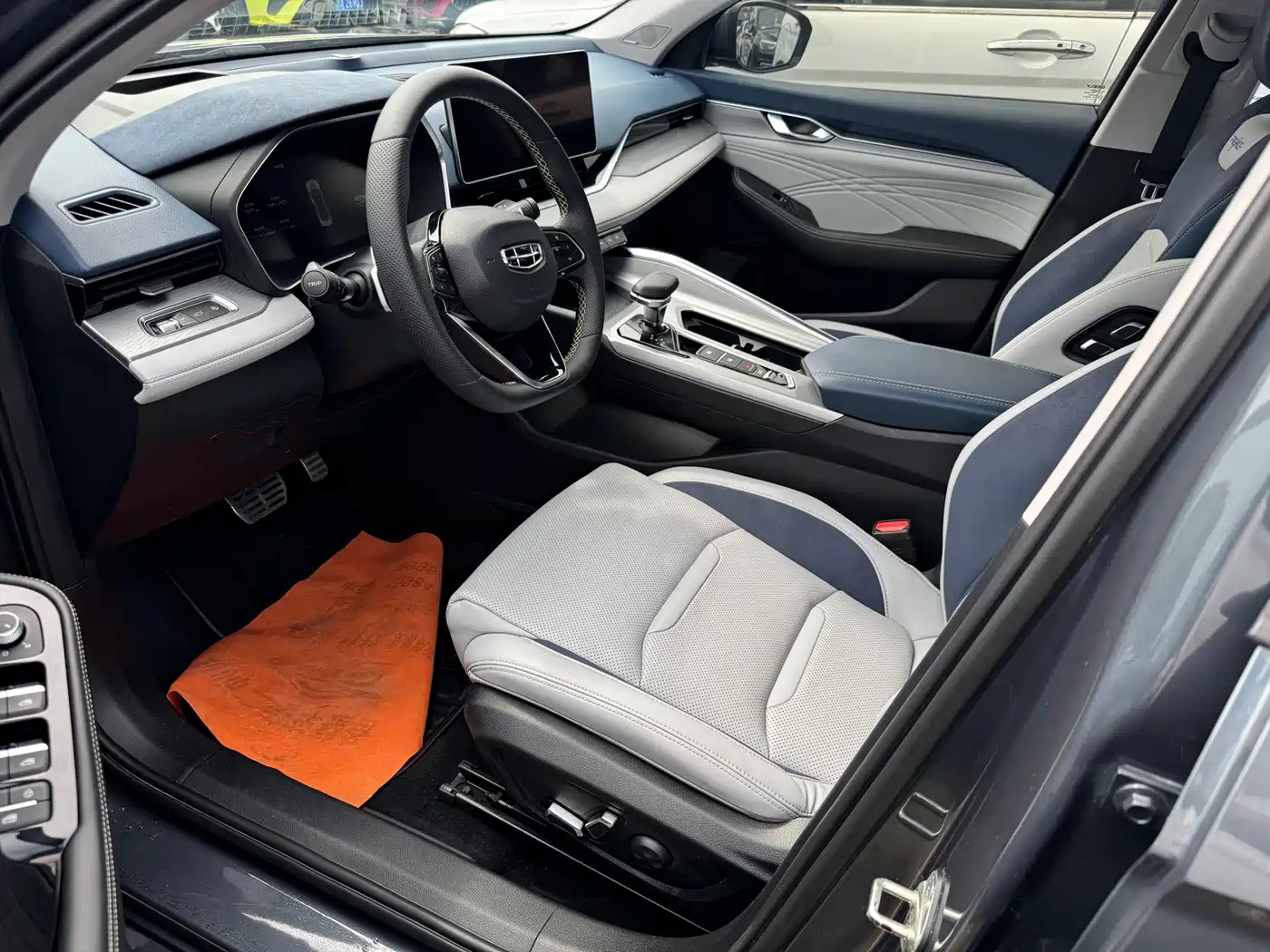 Фото 5 - Geely Preface