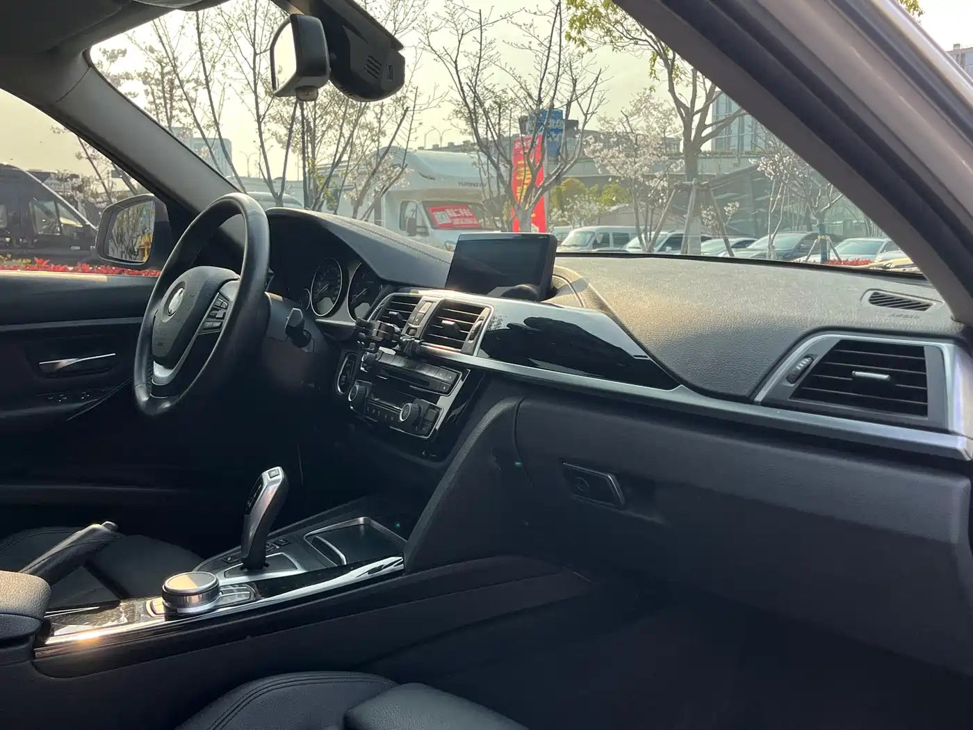 BMW 3 Series 2019 320Li Fashion Type фото 17