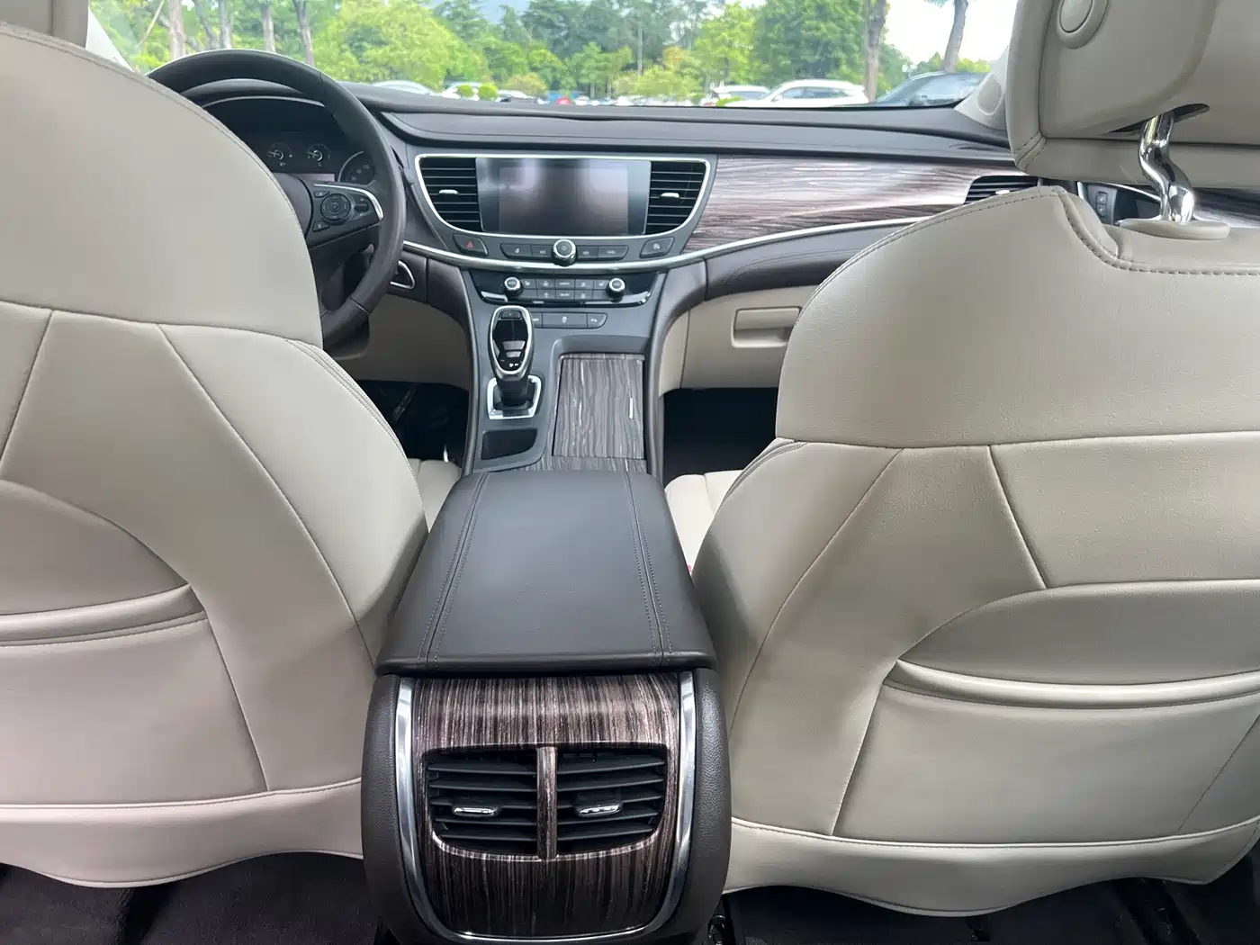 Фото 13 - Buick LaCrosse