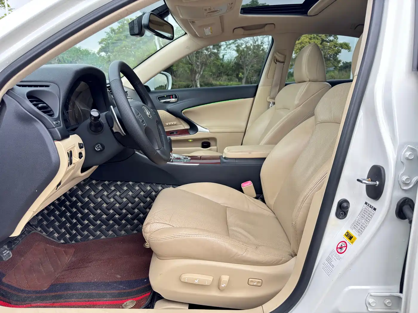 Lexus IS 2008 300 Luxury фото 11