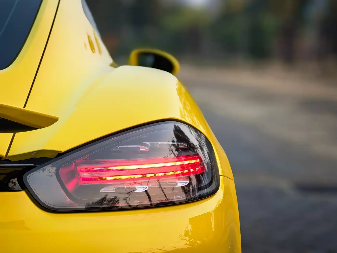 Porsche 718 2018 Cayman 2.0T фото 11