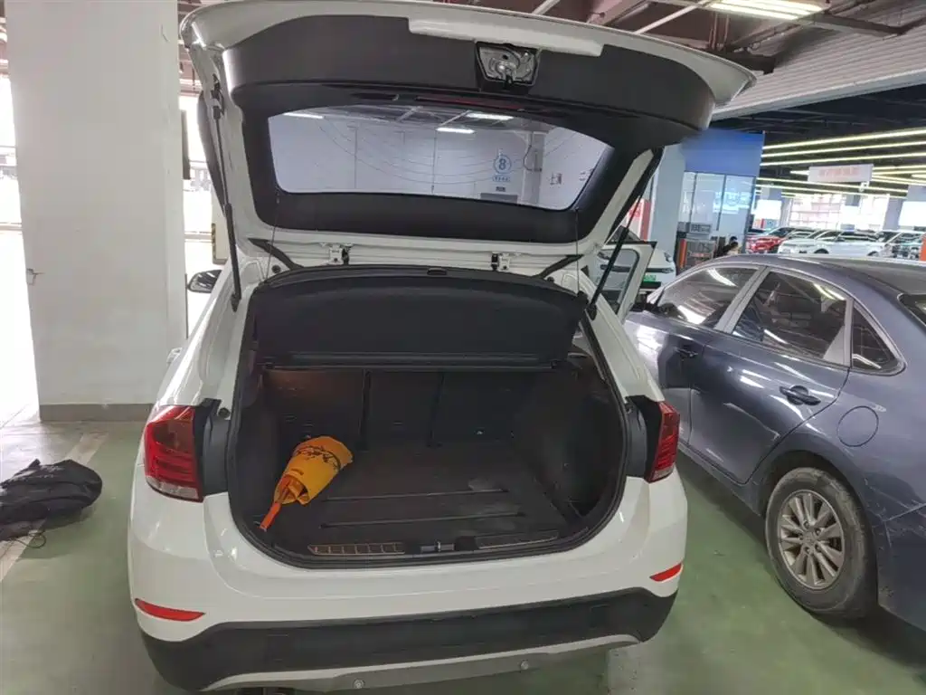 BMW X1 2015 Model sDrive18i Fashion Advanced Edition фото 19