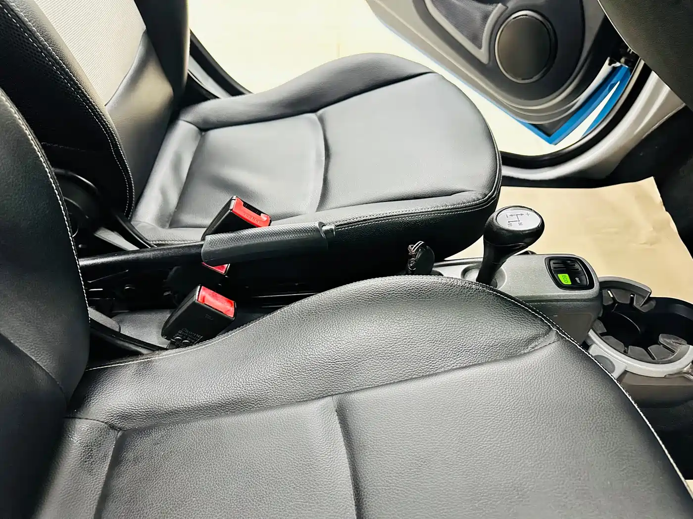 smart fortwo 2013 2013 1.0 MHD Hardtop Ice Special Edition