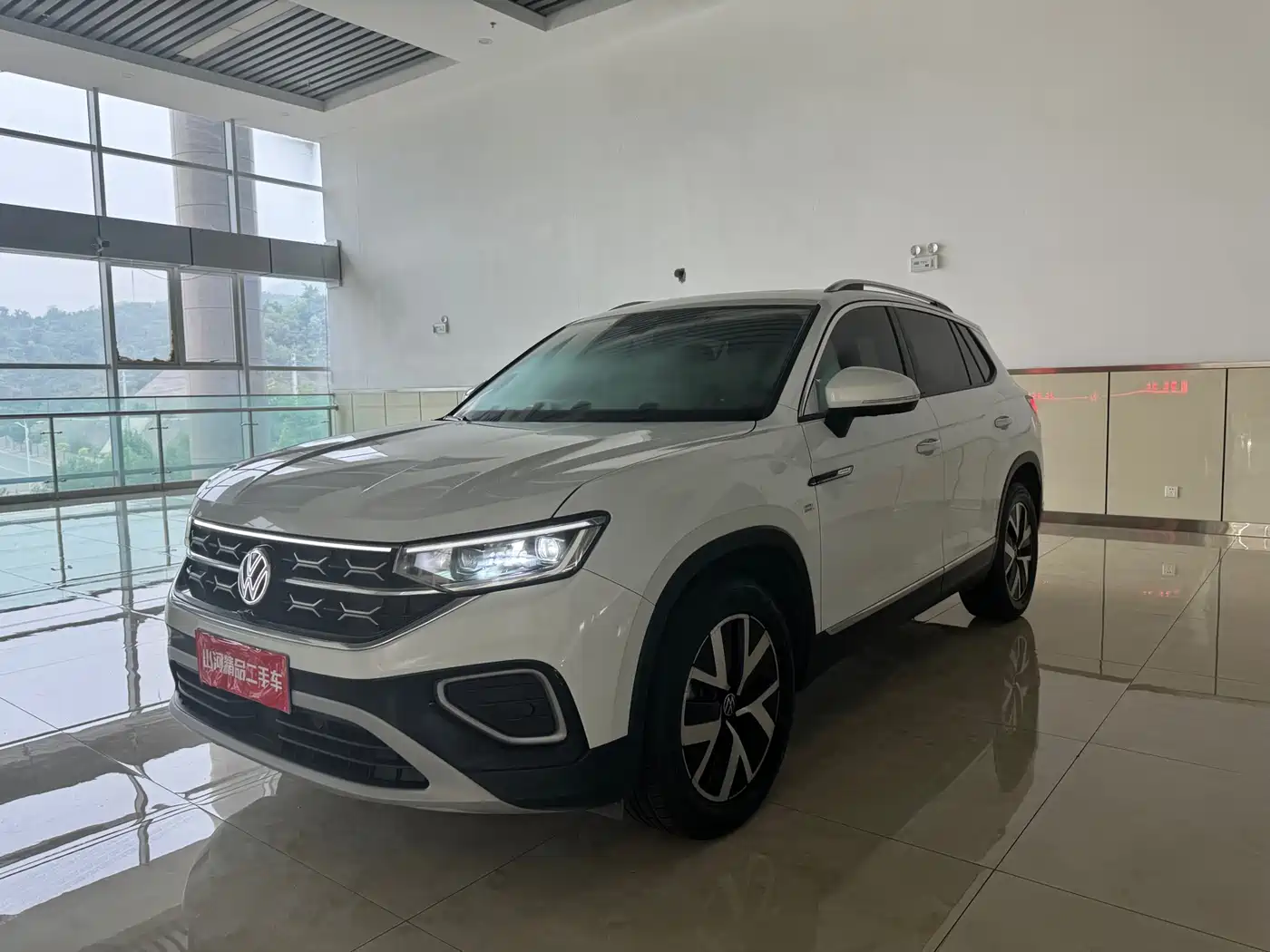 Volkswagen Tayron 2023 330TSI 2WD Luxury Plus Advanced Edition