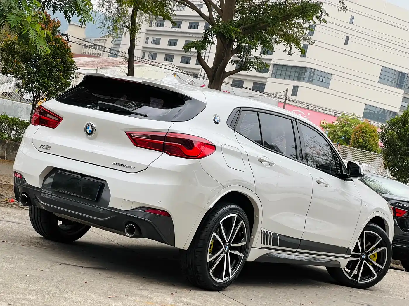 BMW X2 2020 sDrive25i Exclusive M Sport Package фото 6