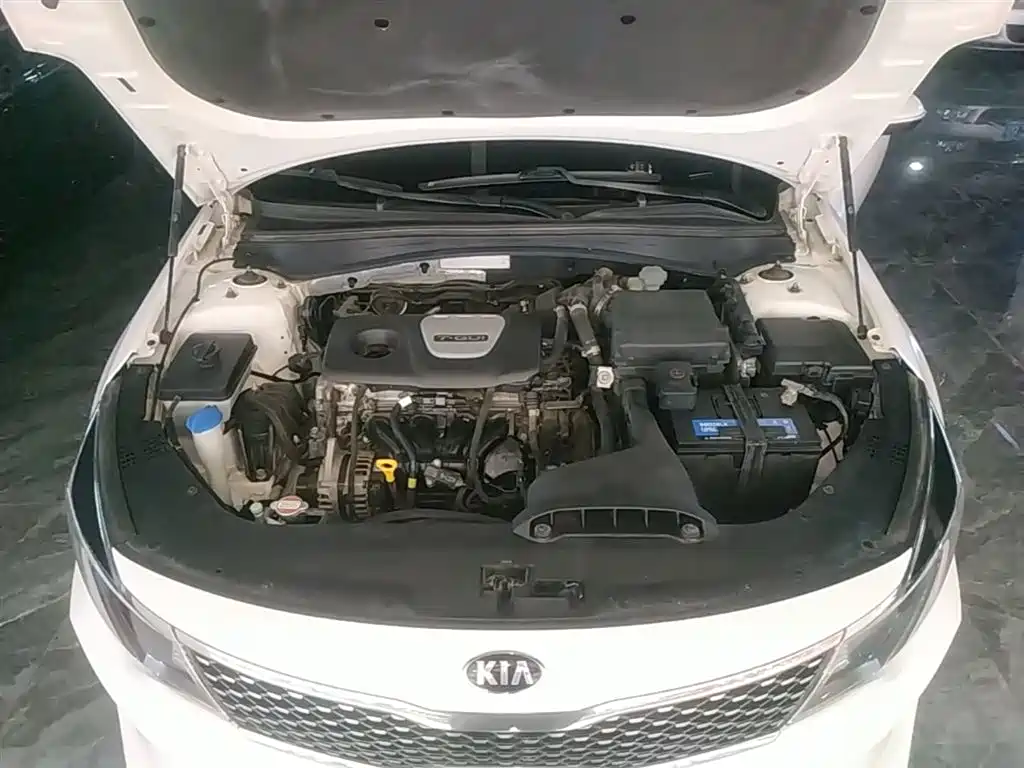 Kia K5 2016 1.6T Automatic LUX фото 20