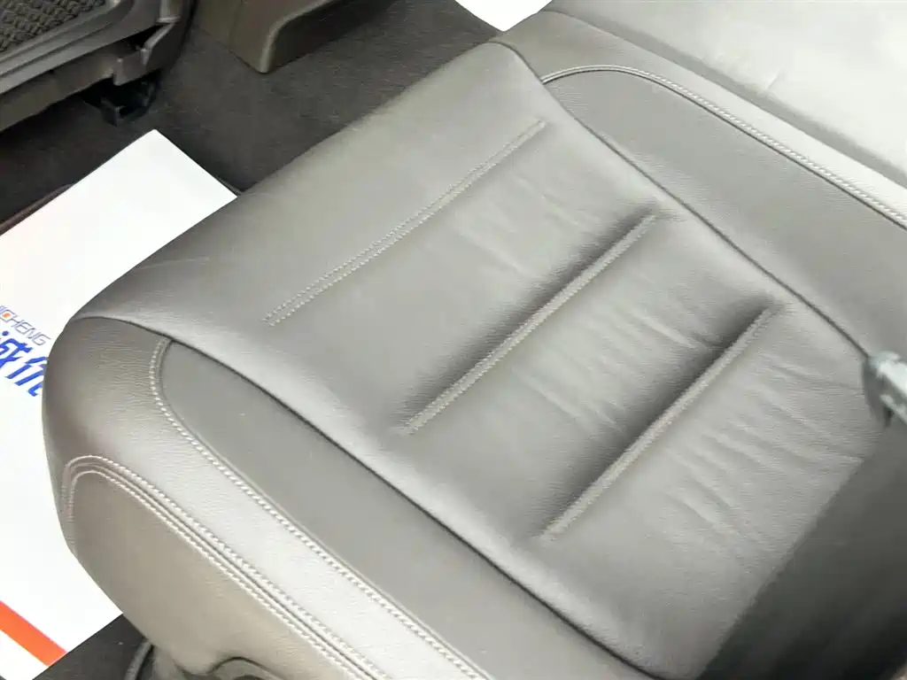Volkswagen Touareg 2017 3.0TSI Explorer Edition фото 9