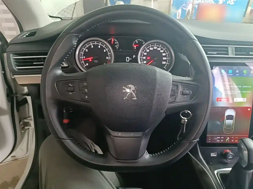 Peugeot 408 2018 350THP Automatic Luxury Edition фото 11
