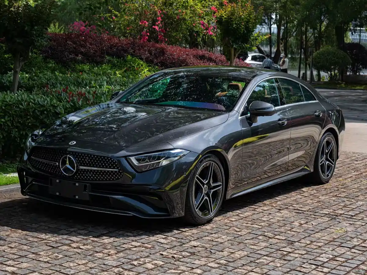 MERCEDES-BENZ CLS