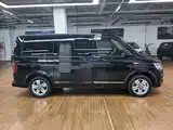 Фото 4 - Volkswagen Multivan
