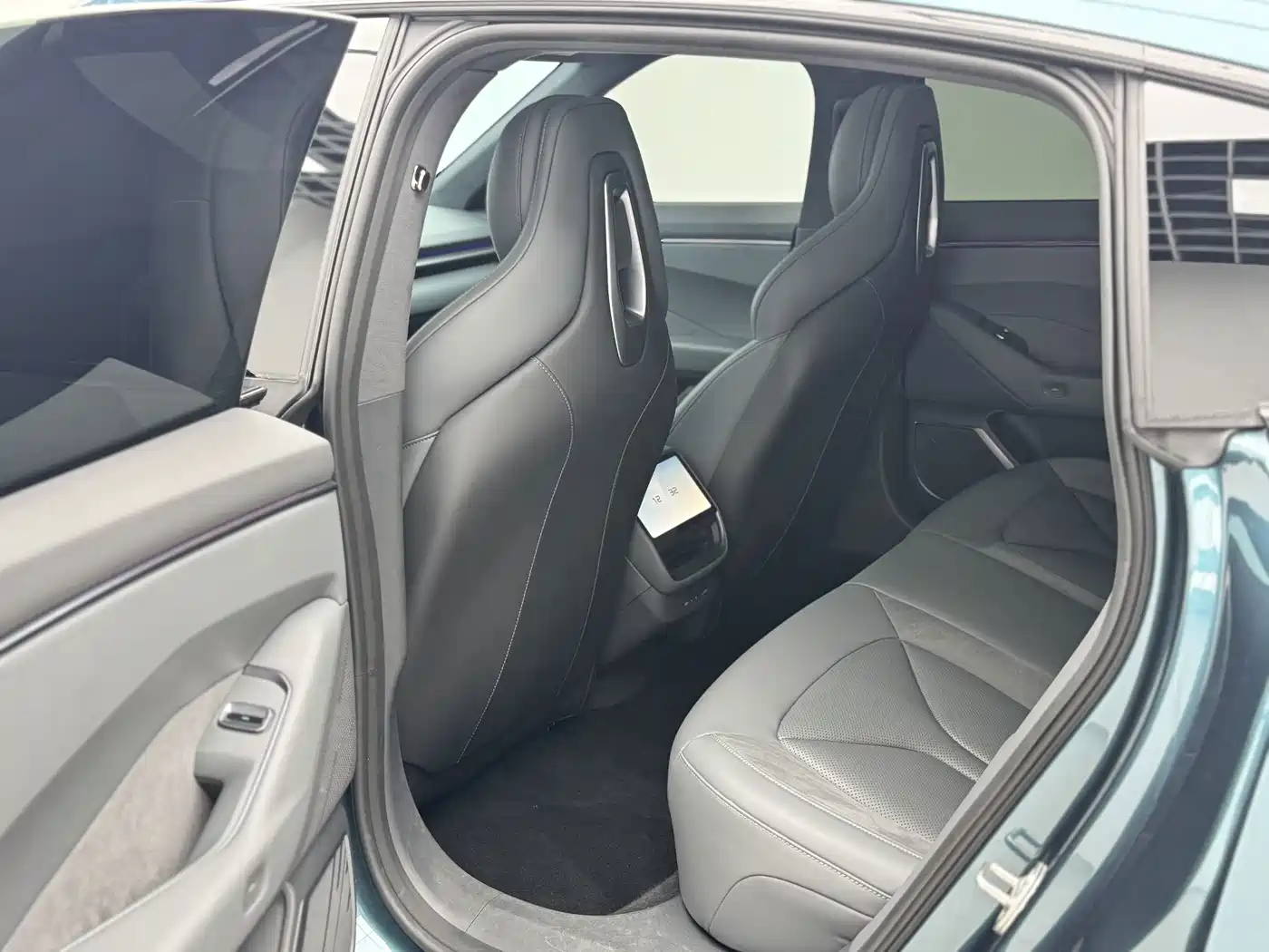 2025 XPeng P7