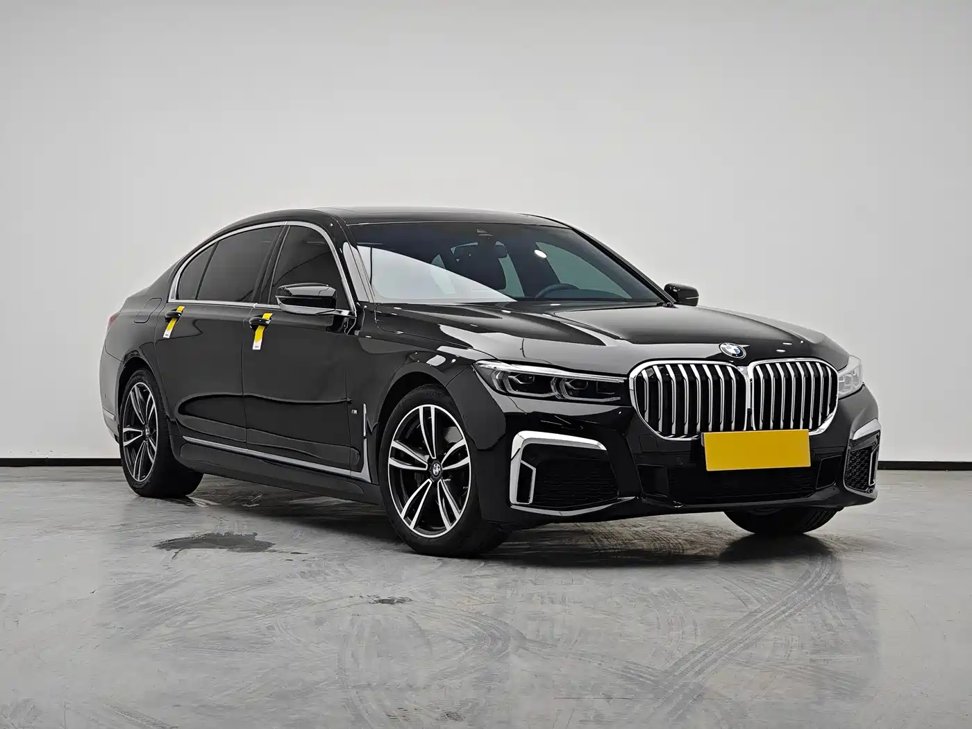 BMW 7 Series 2023 2021 Model 730Li M Sport Package