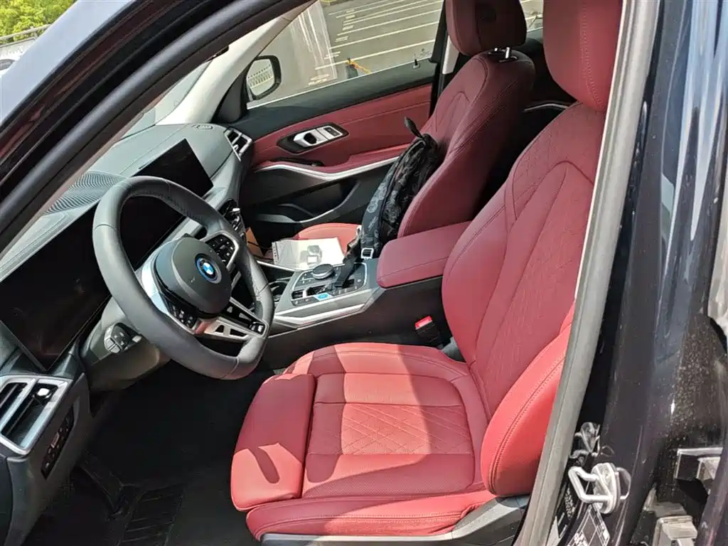 BMW i3 2025 eDrive 35 L фото 22
