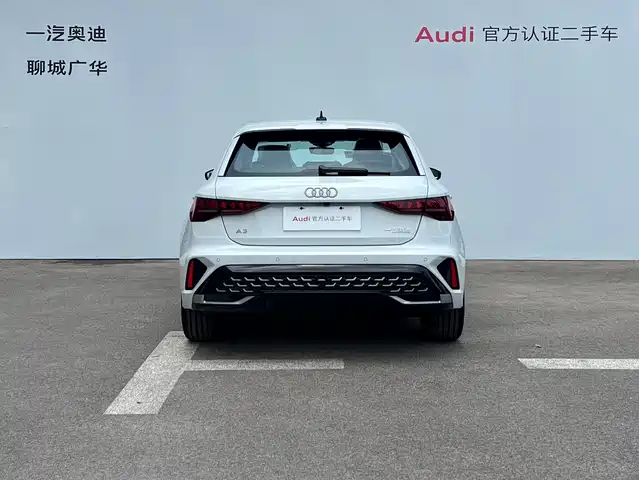 Audi A3 2025 Sportback 35TFSI Flying Premium — фото 5