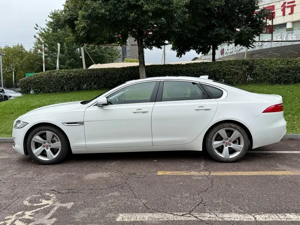 Jaguar XF 2016 2016 XF 3.0 SC 2WD Elegance Edition