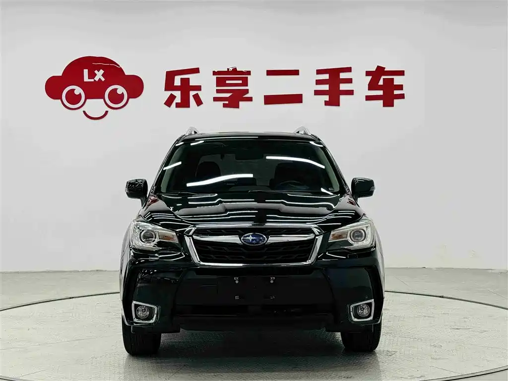 Subaru Forester 2016 2.5i Prestige Navigation Edition фото 8
