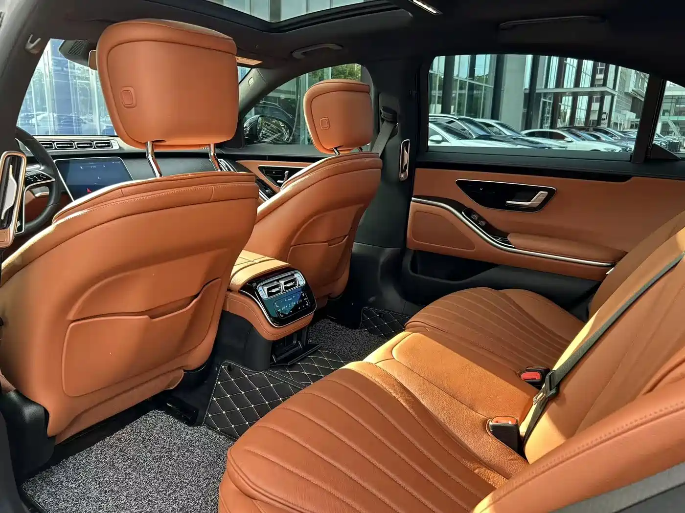 Mercedes-Benz S-Class, миниатюра 12